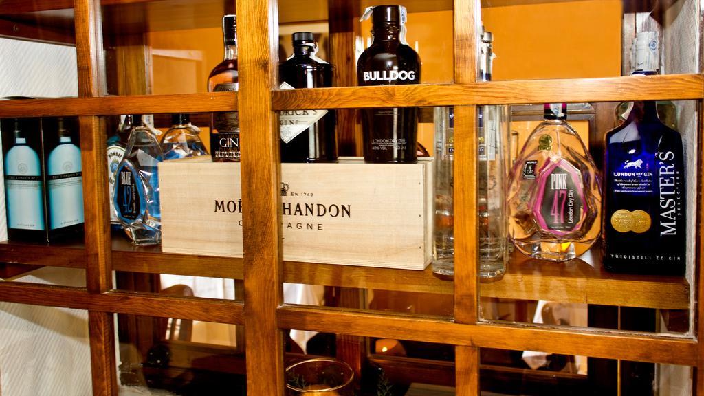 Hospedium Hostal Restaurante El Mirador De アティエンサ エクステリア 写真