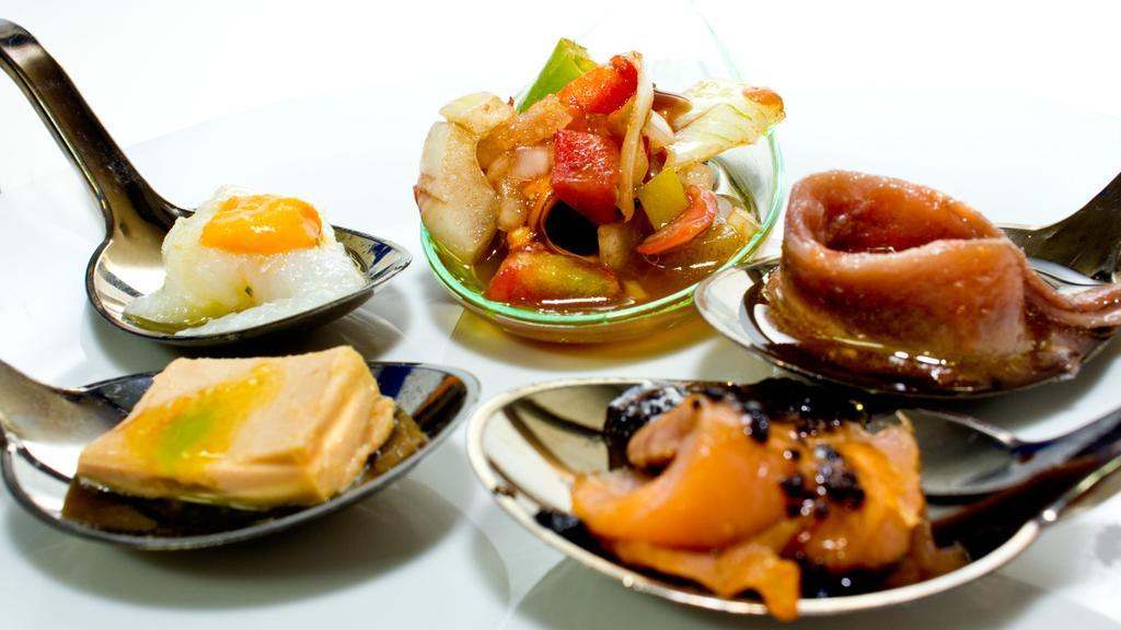 Hospedium Hostal Restaurante El Mirador De アティエンサ エクステリア 写真